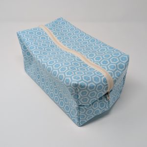 Necessaire azul geométrico